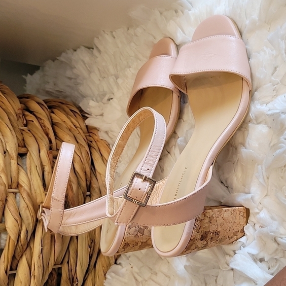 A/ anthropologie Pastel Powder pink sandals - Picture 9 of 10